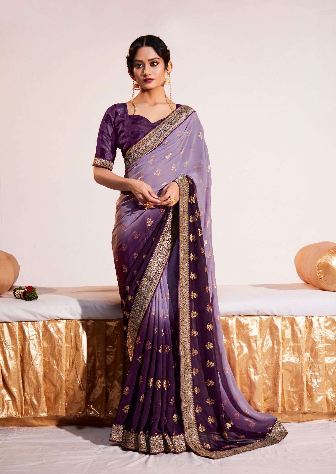 saree two tone pedding georgette all over saree foil print and attached weaving border less two tone georgette saree collection