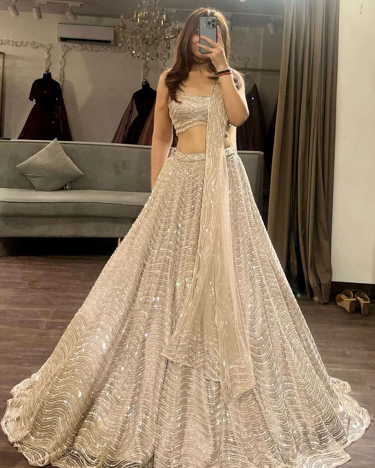 Code HC697 presenting you most beautiful most trending lehenga collection golden colour bridal wedding wear lehenga in best quality cheapest price