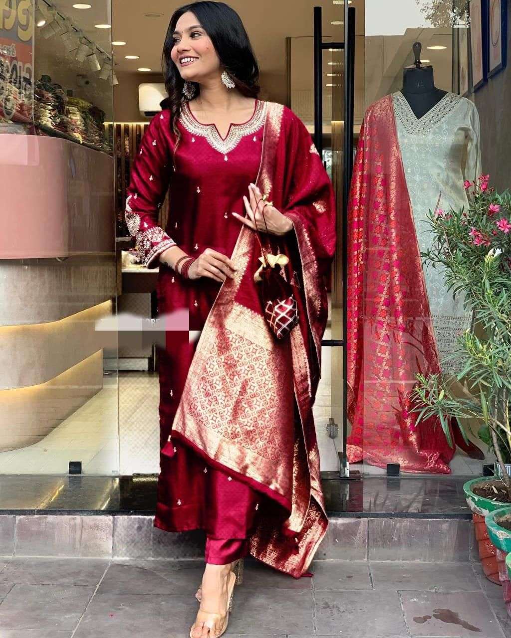 featuring beautiful heavy suit set which is beautifully decorated with intricate hand embroidery zari weaving  designer partywear dress heavy suit