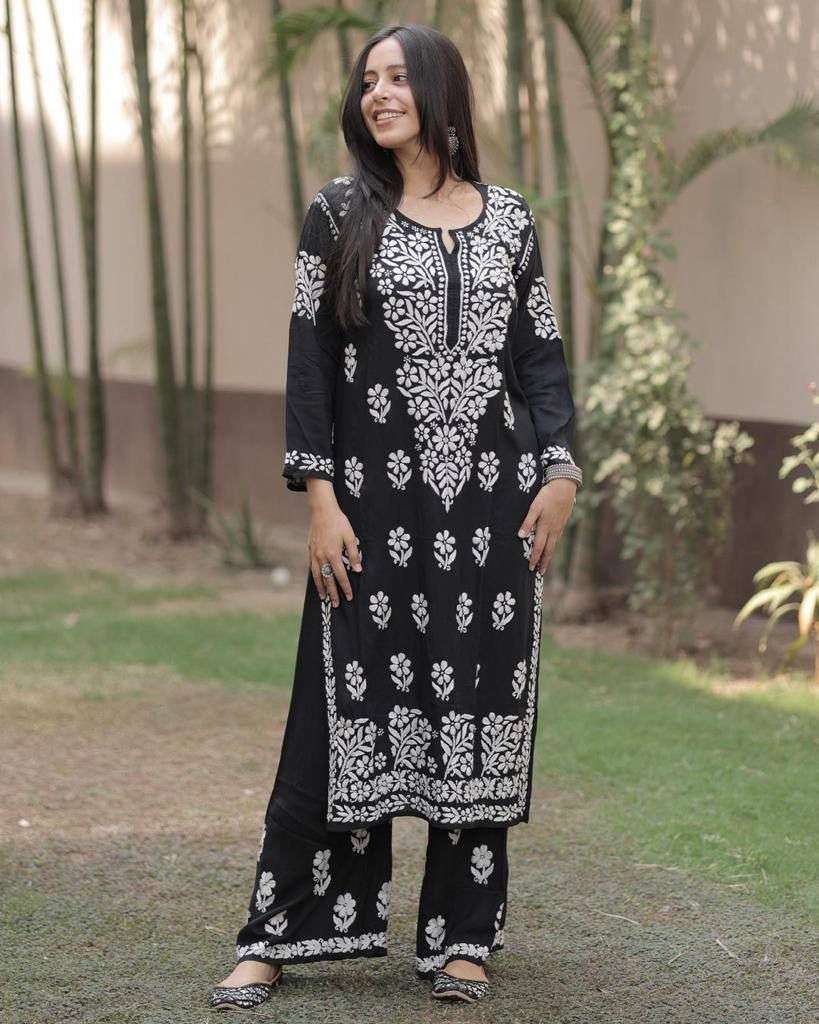 new exclusive kurti_pent pair design kp w 244 fabric top and pent 14 kg heavy rayon with embroidery work size m to xxl readymade kurtie with pant