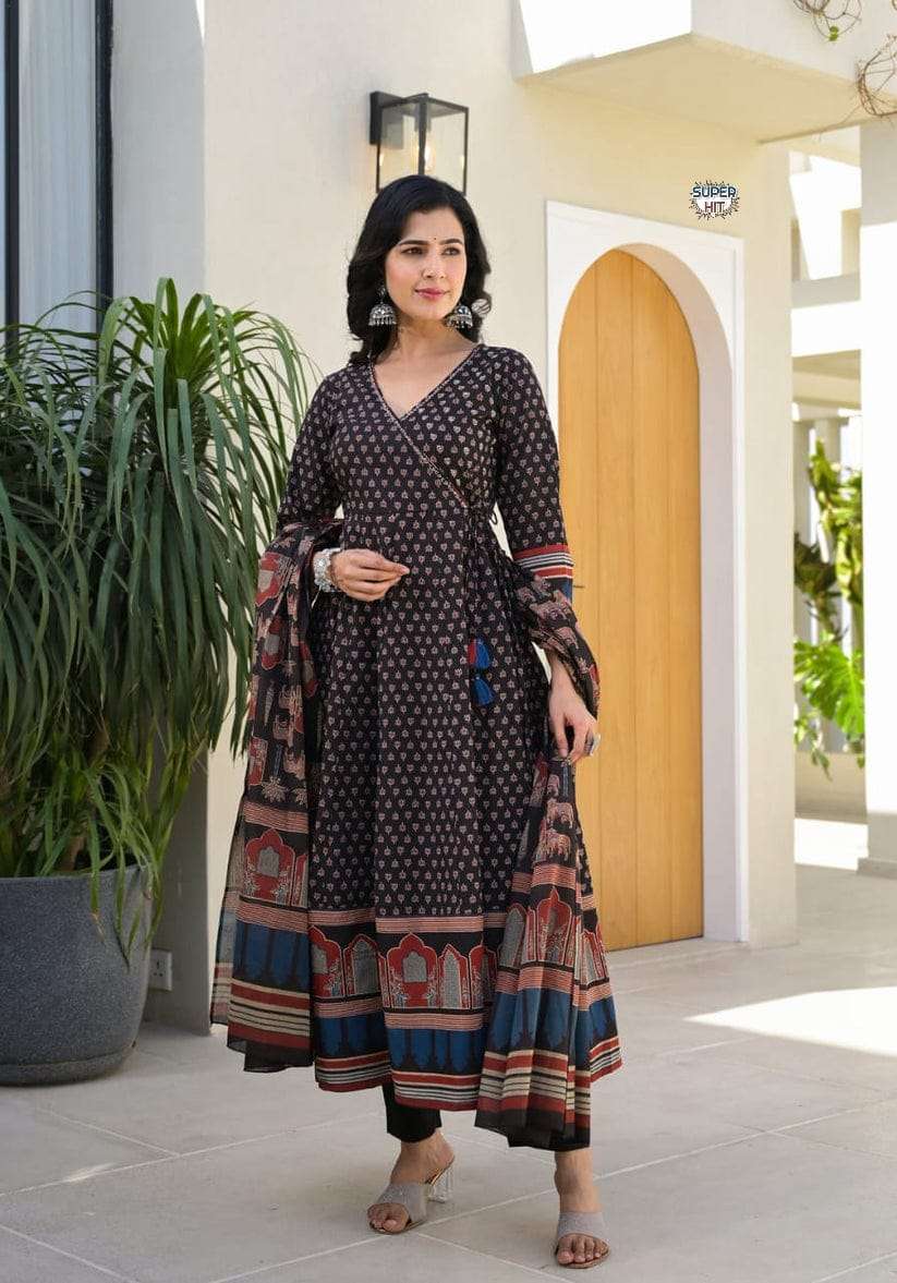 anarkali kurta set for a festive gathering you can opt for our anarkali kurti set for all the stylish ladies out there who want something simple sophisticated and traditional readymade kurtie 