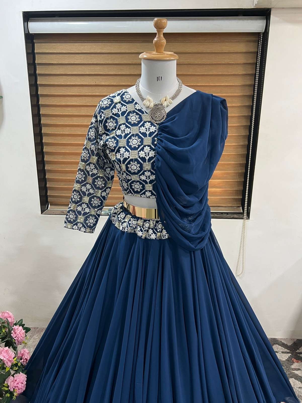 Buy Designer Bridal Lehenga & Wedding Lehenga Choli Online