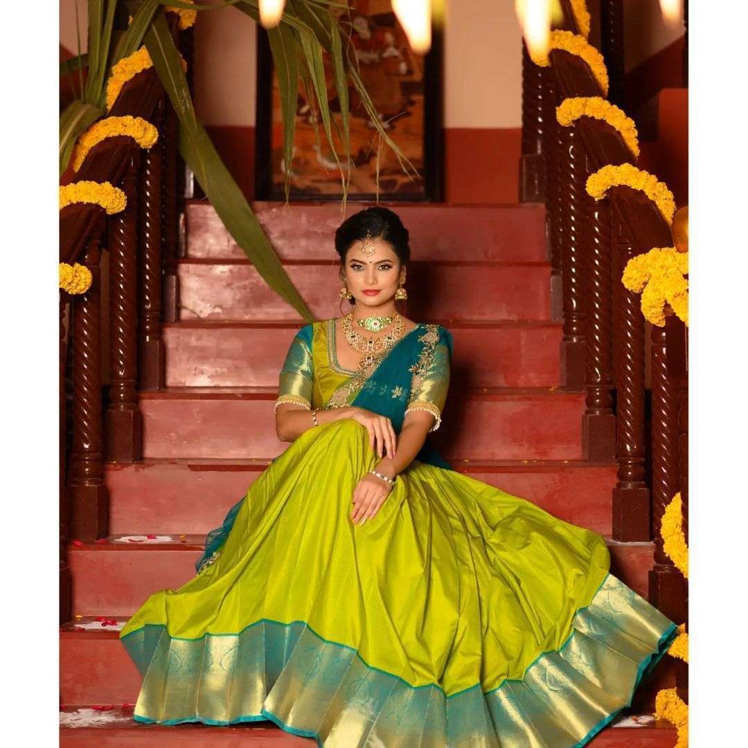 Indian Ikat Print Khadi Silk Saree Blouse Lehenga Blouse Sleeveless |  Classy Missy by Gur