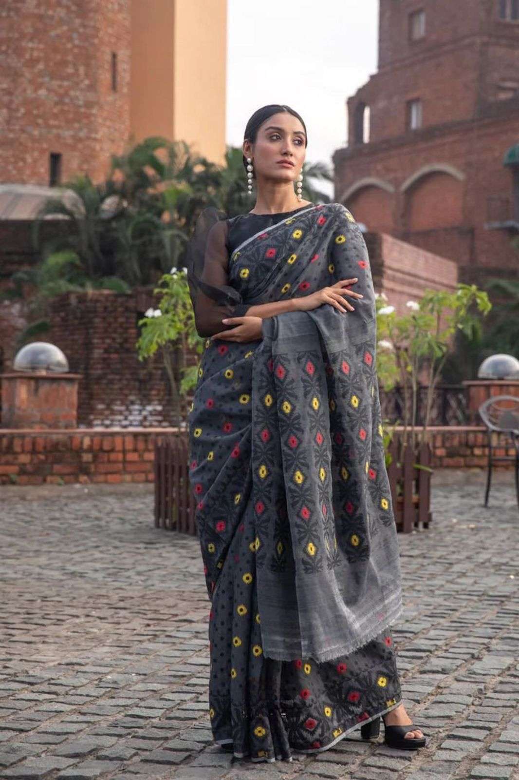 Linen saree | Saree, Fashion, Printing on fabric