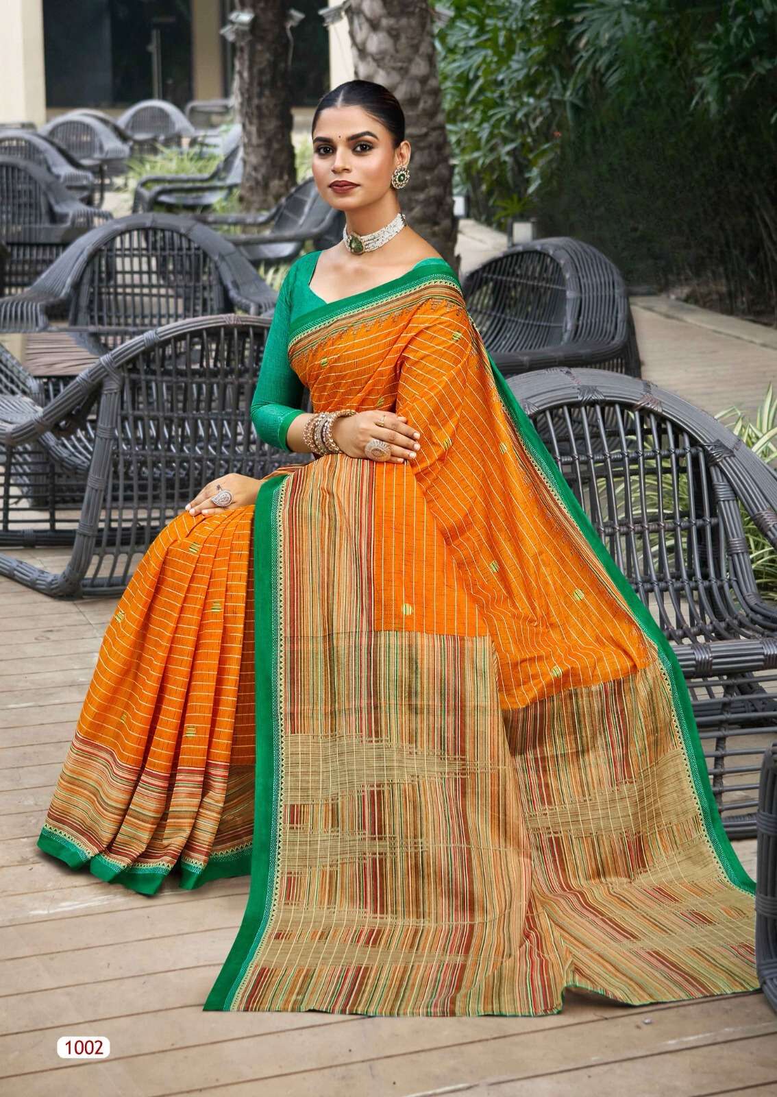 WoodenTant Daily Wear Handloom Pure Cotton Saree with Blouse Piece in Silver